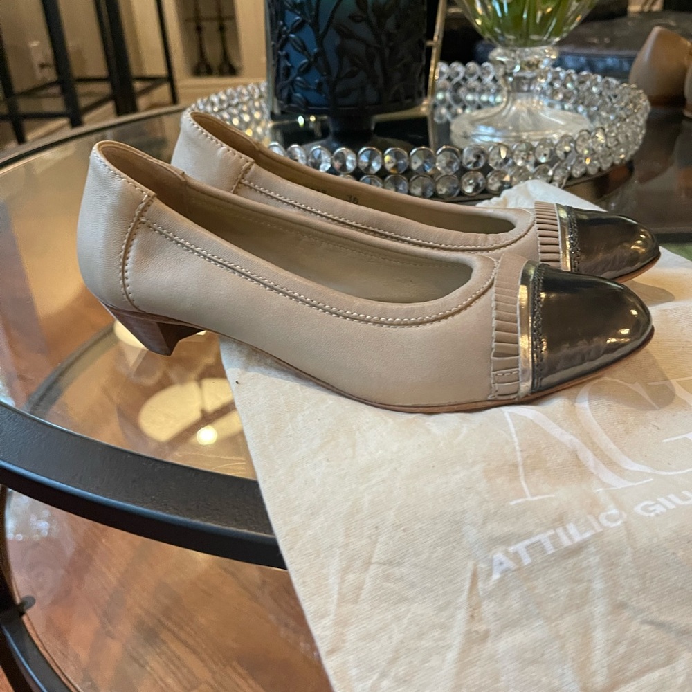 AGL Attilio Giusti Leombruni made in Italy genuine & patent leather